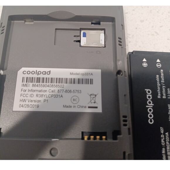 T-Mobile Coolpad Surf Model CP331A 4G Mobile Hotspot - Picture 4 of 4